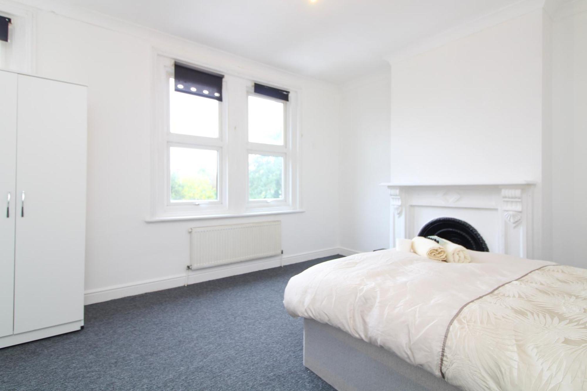 Cosy Room In Stafford Road سوثامبتون المظهر الخارجي الصورة